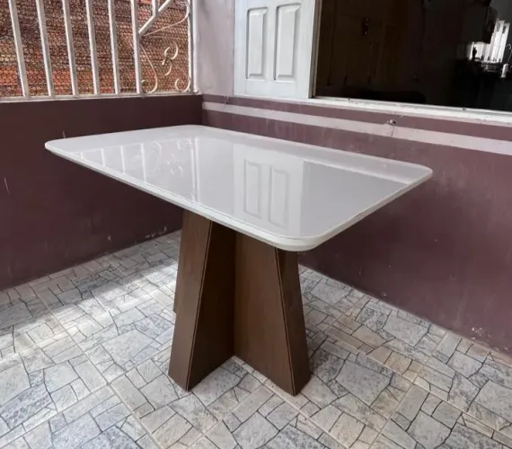 Mesa de janta de vidro