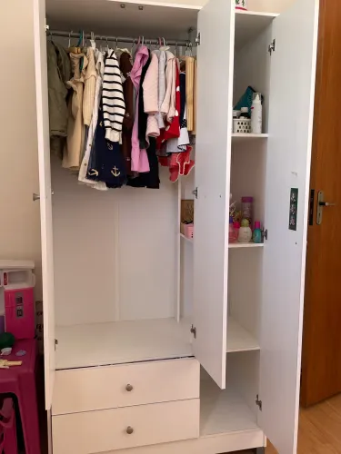 Guarda Roupa - Infantil