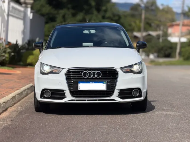 Audi A1 Sportback 1.4 TFSI 5P S-tronic 2013
