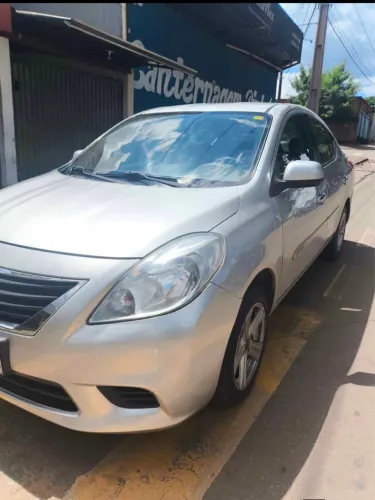 Nissan Versa SV 1.6 16V Flex Fuel 4P Mec. 2012