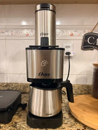 Cafeteira + Moedor de Café + Kit Café 