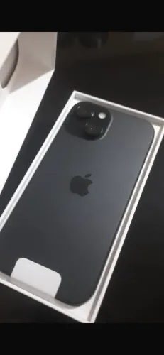 iPhone 15 black 128