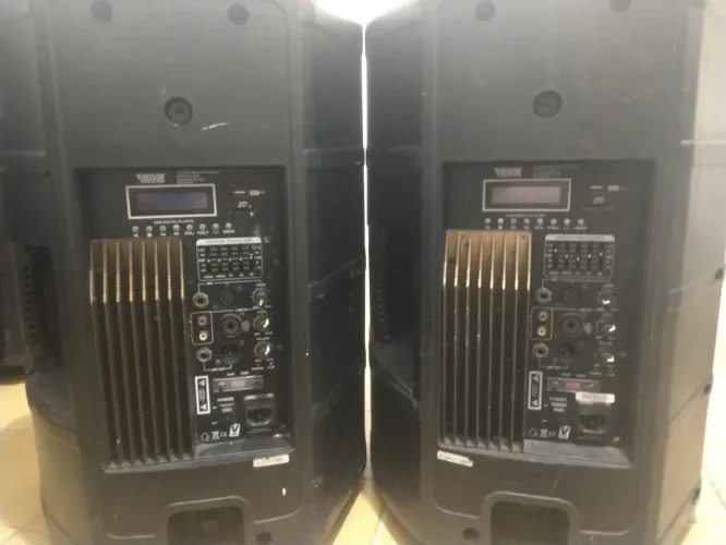 Caixa de som profissional Novik 12 Vendo!