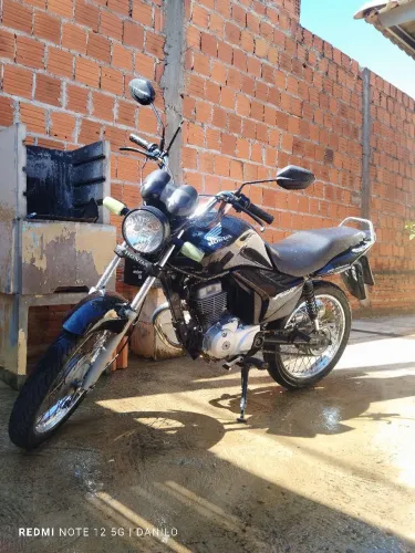 Vendo titian 150 fan injetada ano 2010
