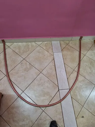 Provador de parede em Aço 