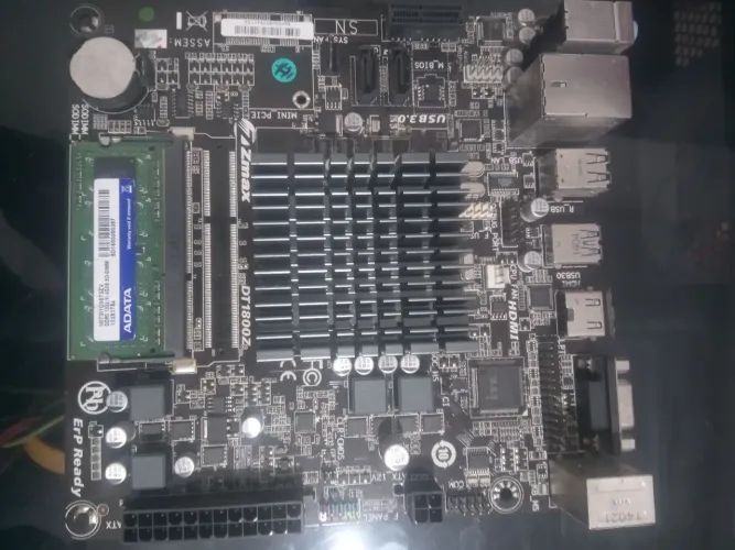 Kit Celeron J1800 4GB