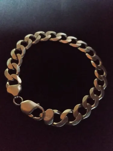 Pulseira grossa de prata