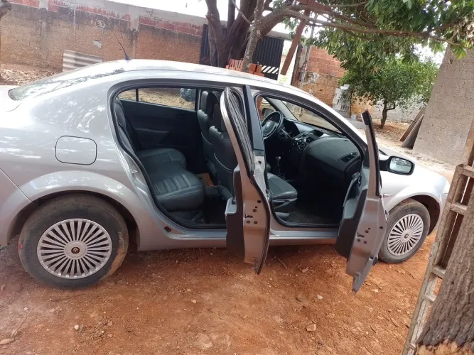 Renault Megane Sedan Expression Hi-flex 1.6 16V 2009