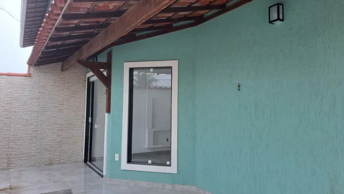 (Linda casa Linear c/ 2 Quartos 1 Suite - Só Na Fator