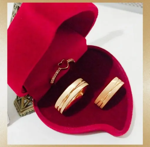 Par de Alianças Anatômicas Retas Escv.5mm Ouro18K Banho. Namoro, Casamento - Promoção!