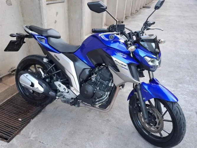 FZ25 FAZER ABS