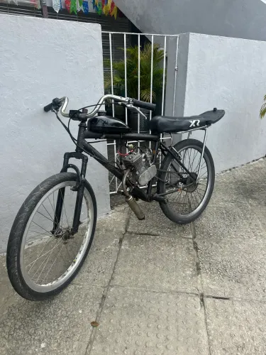 VENDO MOTORIZADA 80cc moto novo