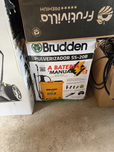 Pulverizador a bateria Brudden