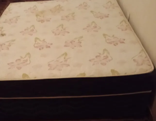Cama box casal