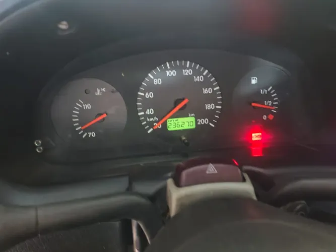 Volkswagen Gol Geração III City 1.0 MI 8V Total Flex Mec. 4P 2005