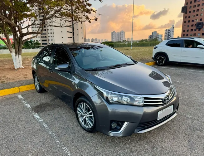 Toyota Corolla GLI 1.8 Flex 16V Aut. 2016