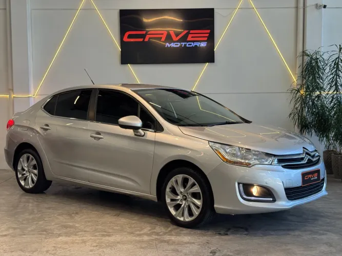 Citroen C4 Lounge Tendance 2.0 Flex 4P Aut. 2014