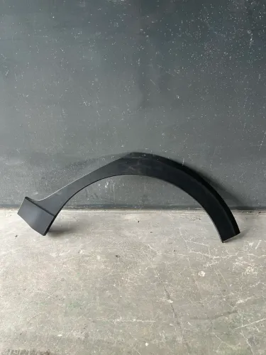 ? MOLDURA DA CAIXA DE RODAS LATERAL TRASEIRA ESQUERDA - VW NIVUS