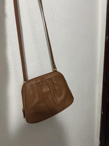 Vendo bolsa couro e Cia 