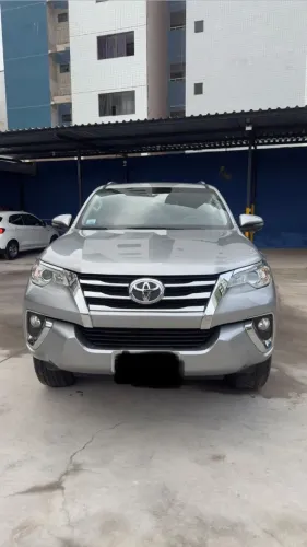 Toyota Hilux SW4 SR 4X2 2.7/ 2.7 Flex 16V Aut. 2018
