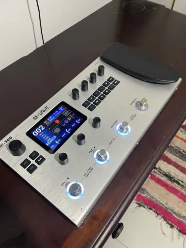 Pedaleira de guitarra M-vave MK300