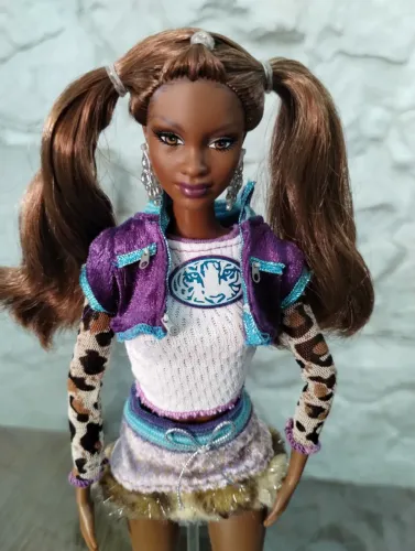 Boneca Barbie Collector S.I.S So In Style Kara