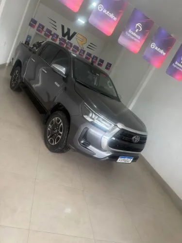 Toyota Hilux CD SRX 4X4 2.8 TDI 16V Diesel Aut. 2021