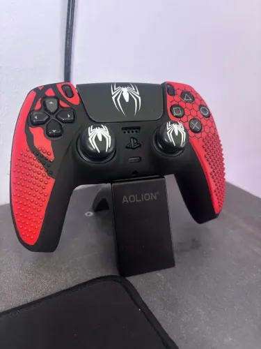Controle DualSense - PS5 Com Skin do homem aranha!