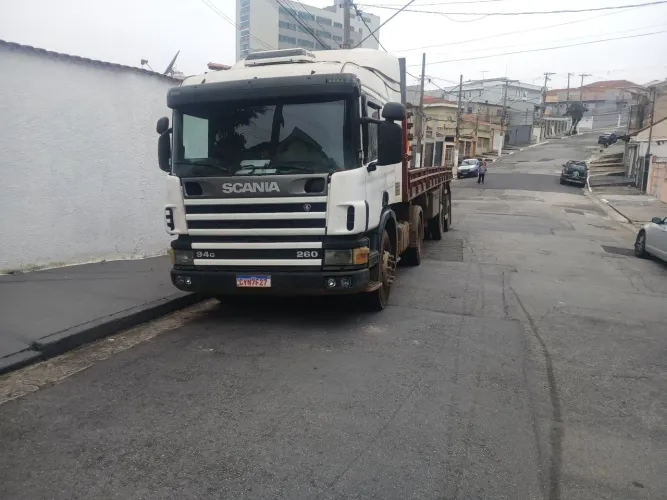Scania p94 260
