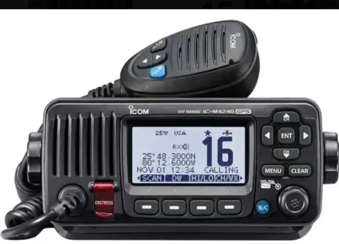 Rádio Marítimo VHF ICOM IC-M424G GPS