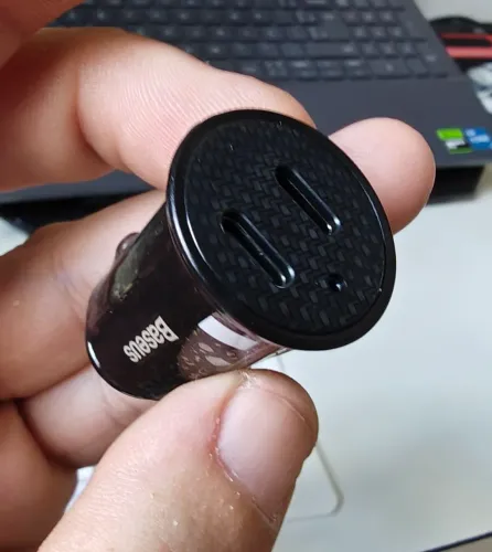 Carregador Veicular Baseus 25W 3.5A 12/24volts.