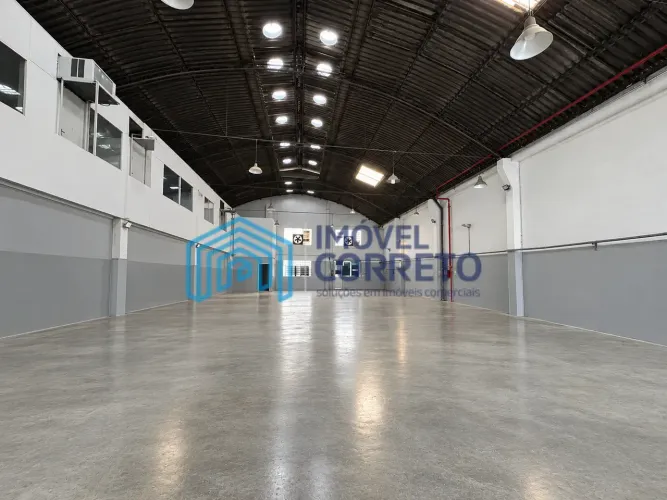 Galpão - Bonsucesso - 650 m2 - Cód. 1782