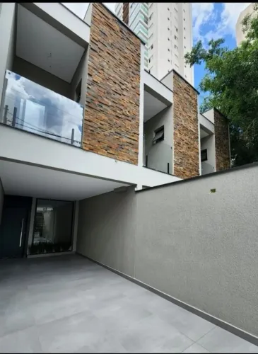 Sobrado à venda em São Paulo-SP, Bosque da Saúde: 3 quartos, 3 suítes, 4 banheiros, 2 vaga