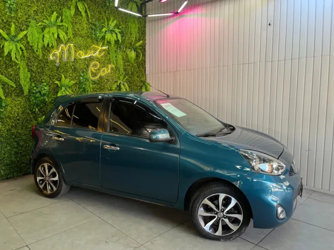Nissan March SL 1.6 16V Flex Fuel 5P 2015