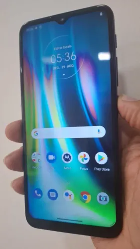 Moto G9 Play em ótimo estado