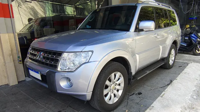 Mitsubishi Pajero HPE Full 3.2 4X4 T.i.dies. 5P AUT 2010