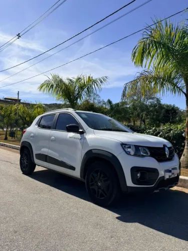 Renault Kwid Outsider 1.0 Flex 12V 5P Mec. 2022