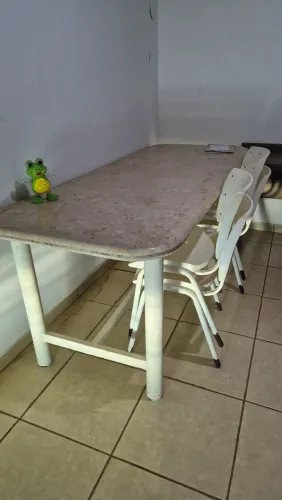 Mesa de mármore 