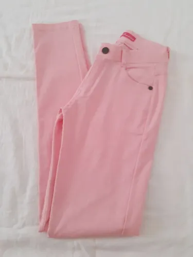 Calça rosa