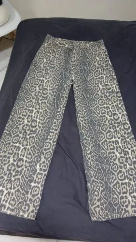 Desapego roupas, chamar no zap *