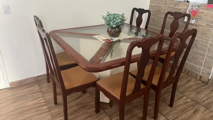Vendo mesa de vidro
