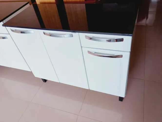 Balcão Itatiaia novo, entrego já montado 