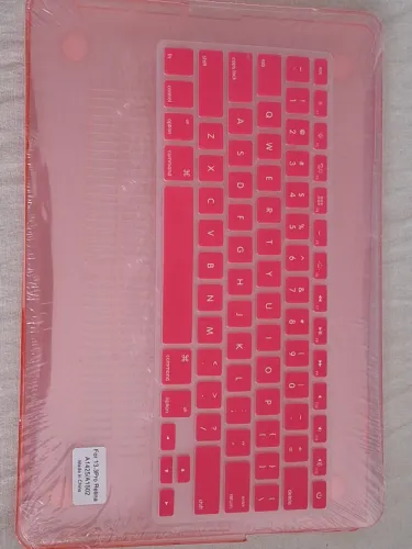 Capa rígida (de policarbonato) + película MacBook Pro 13" Retina (modelos A1425 e A1502)