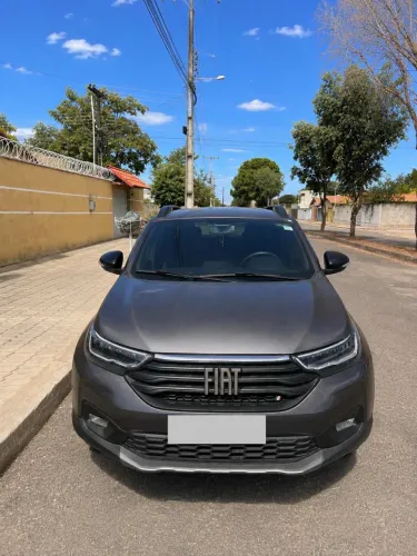 Fiat Strada Volcano 1.3 Flex 8V CD Aut. 2025