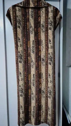 Vestido Chemise - Relíquia vintage anos 80/90 em viscose acetinada