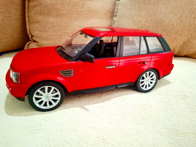 Miniatura Range Rover Sport 1:14