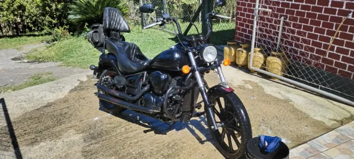 Kawasaki Vulcan 900 custom 2011