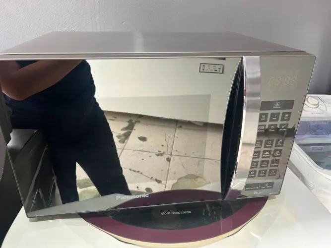 Microondas Panasonic 31 litros inox