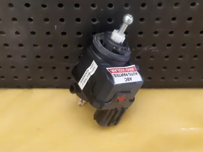 Motor Elétrico Regulagem Farol Esquerdo Honda City 2023 Preto