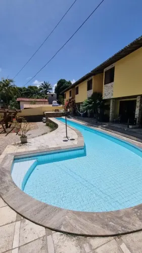 Locação de Flat no Condomínio Residencial Maria Clara na Vila de Ponta Negra
